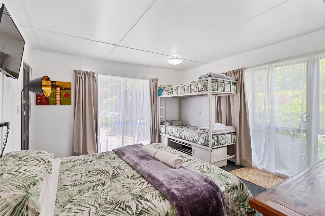Riverside Accommodation Karangahake Экстерьер фото