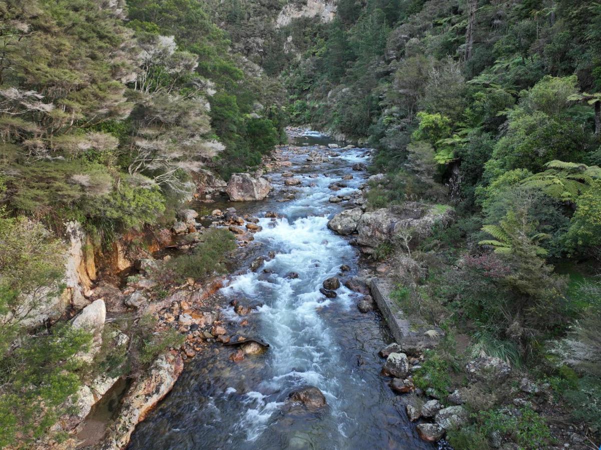 Riverside Accommodation Karangahake Экстерьер фото