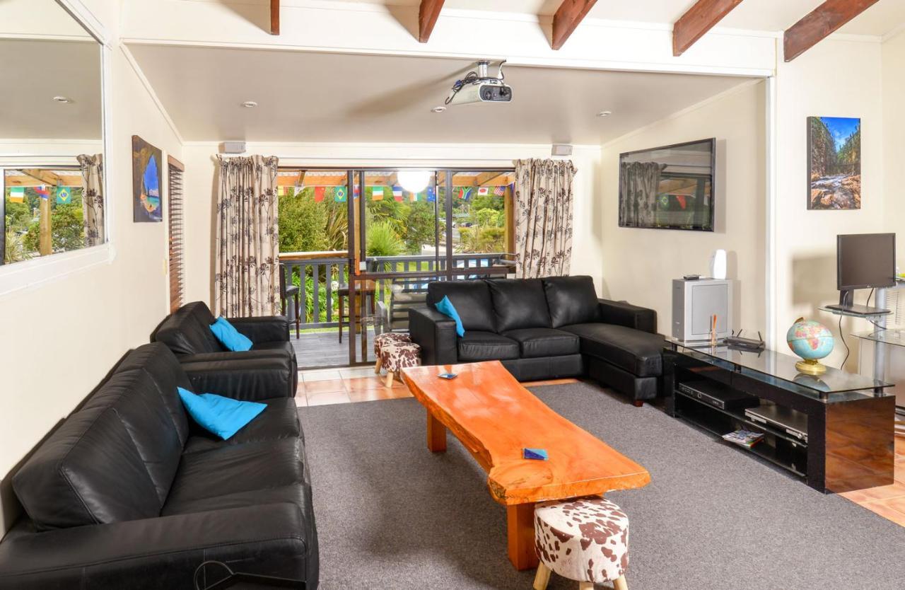 Riverside Accommodation Karangahake Экстерьер фото